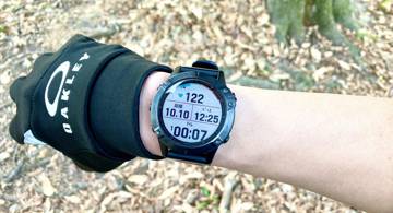 Blog post thumbnail for 1年使い込んだ Garmin スマート・ウォッチの所感