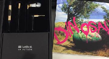 Blog post thumbnail for CDアルバム B'z『Dinosaur』