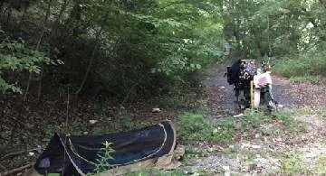 Blog post thumbnail for 野宿旅 寝具について