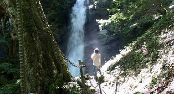 Blog post thumbnail for 野宿旅 山
