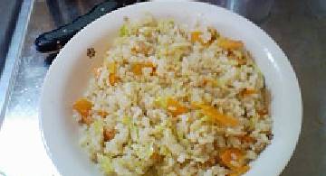 Blog post thumbnail for 緑さんの調理実習炒飯