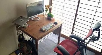 Blog post thumbnail for 緑さんの机がなぜ最高か論理的に説明する【実用主義】【リーズナブル】【サステナビリティ】