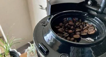 Blog post thumbnail for 2年使い込んだコーヒーメーカー Panasonic NC-A57 のレビューを書く